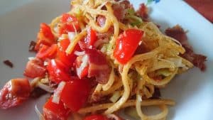 Läs mer om artikeln Snabb pasta med tomatpesto