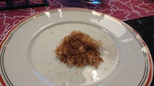 Läs mer om artikeln Julbrunch med mormors risgrynsgröt
