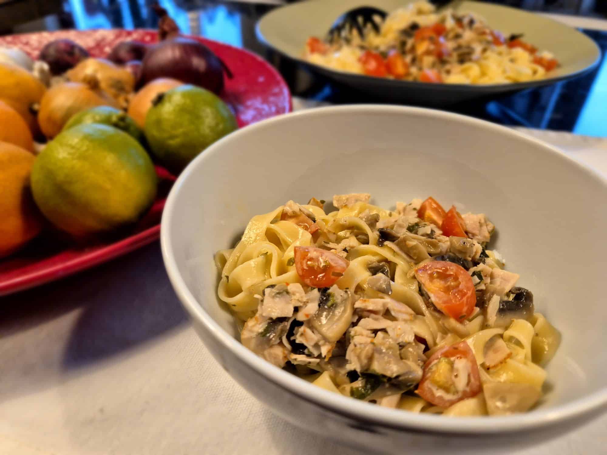 Läs mer om artikeln Pastasås med skinka och champinjoner