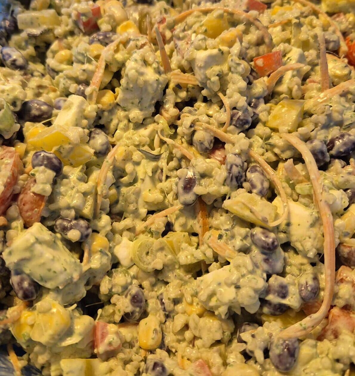 Du visar för närvarande Matig sallad med bulgur och bönor