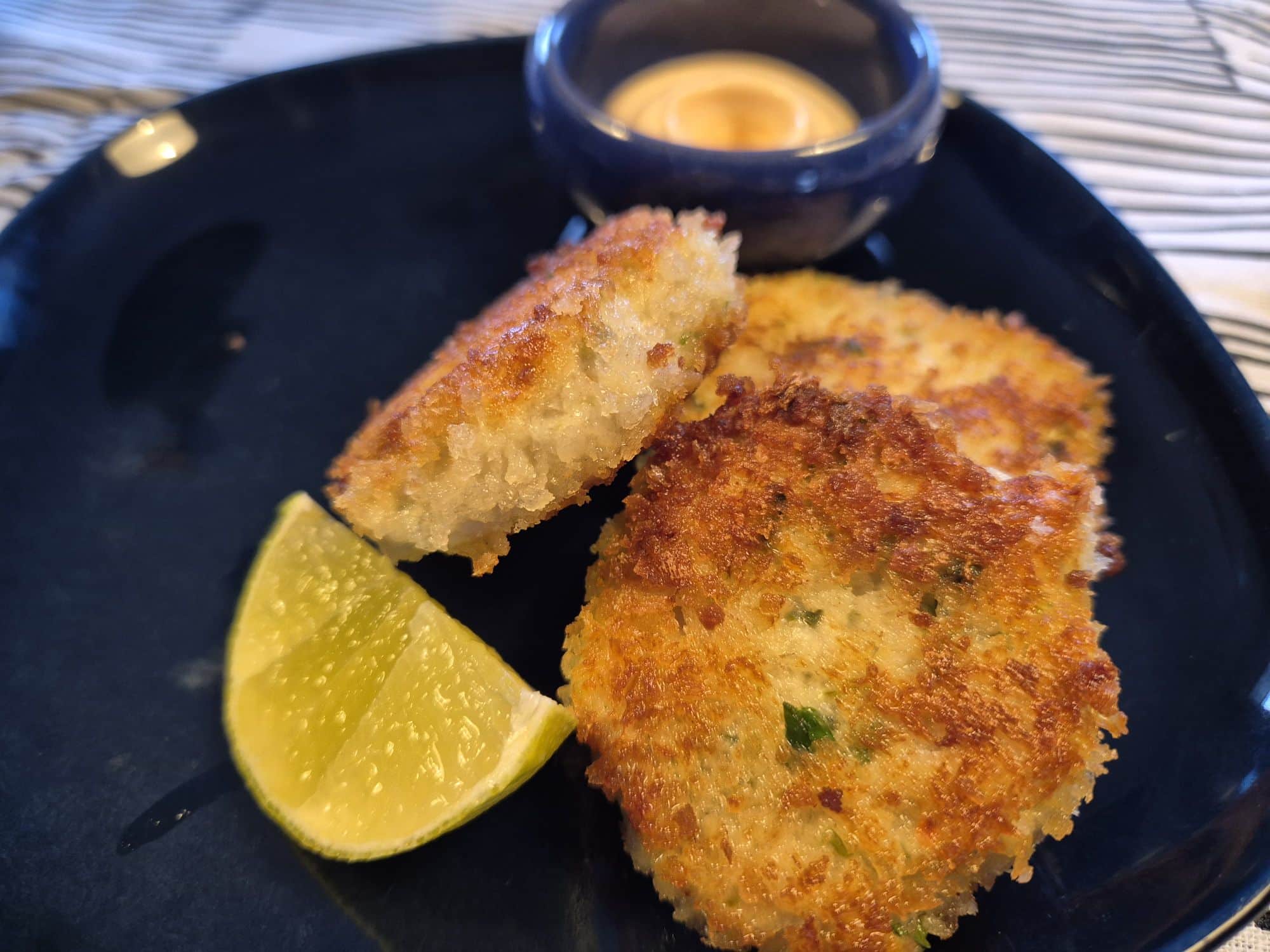 Läs mer om artikeln Tonfiskkakor – tuna cakes